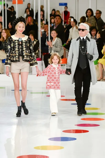Look 96